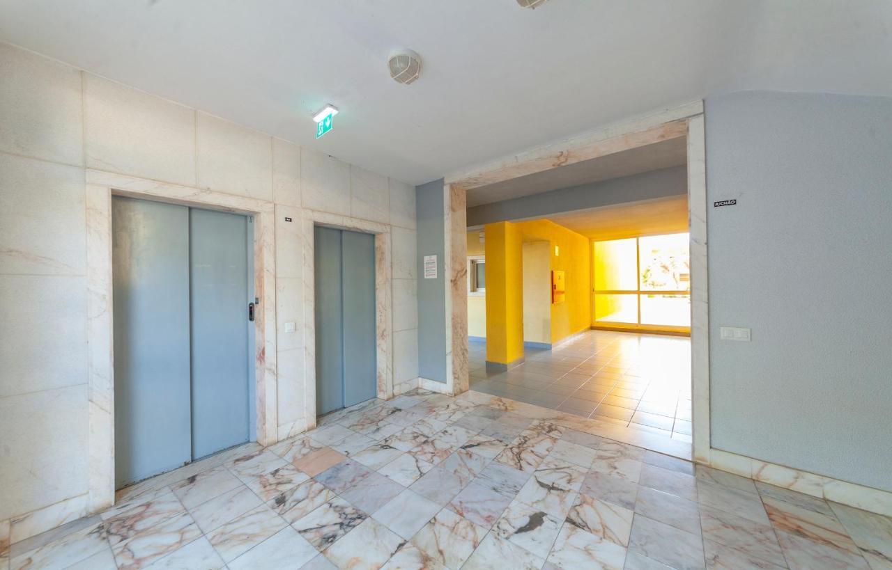 A44 - Sol E Mar Apartment In Lagos Luaran gambar